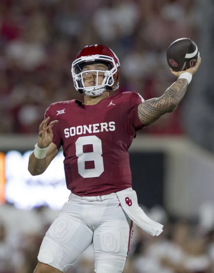 Sooners QB Gabriel leads No. 12 Oklahoma into annual grudge match with No. 3 Texas in Dallas