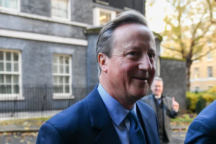 Cameron Makes Surprise UK Cabinet Comeback in Sunak Reboot