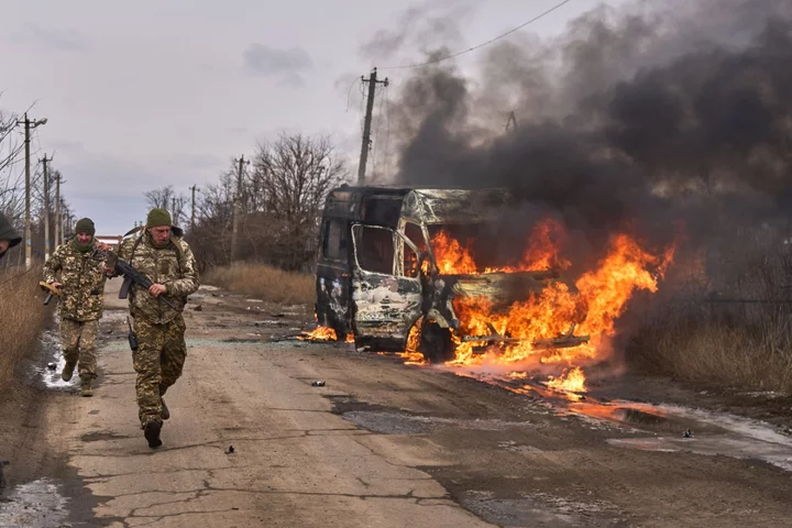 World’s attention must ‘stay on Ukraine’, warns ex-Nato chief