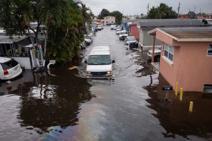 South Florida storm dumps more than a foot of rain