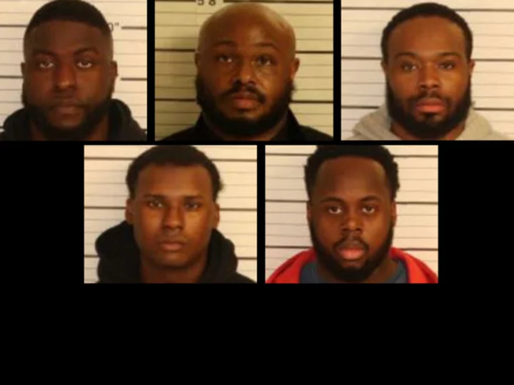 5 police officers involved in deadly beating of Tyre Nichols indicted on federal charges