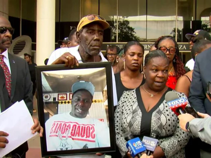 Family of Alabama man who died after police tased him demands to see body camera video