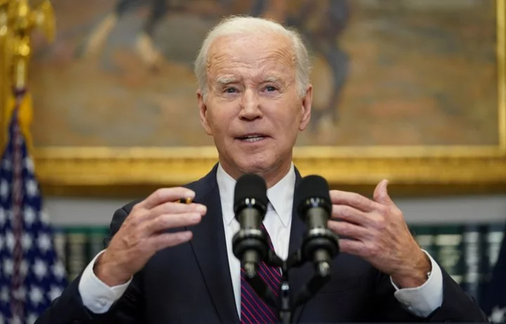 Biden heads to New York to talk debt ceiling, raise funds for re-election