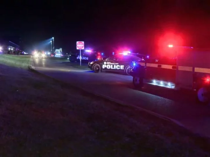 1 teen killed, 4 people injured following shooting at Oklahoma high school football game, authorities say