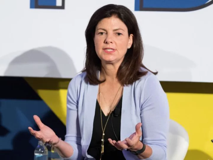 Kelly Ayotte launches campaign for governor of New Hampshire