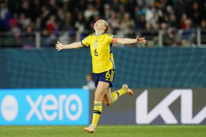 Sweden stakes claim as Women's World Cup favorite by stopping Japan 2-1 in quarterfinals