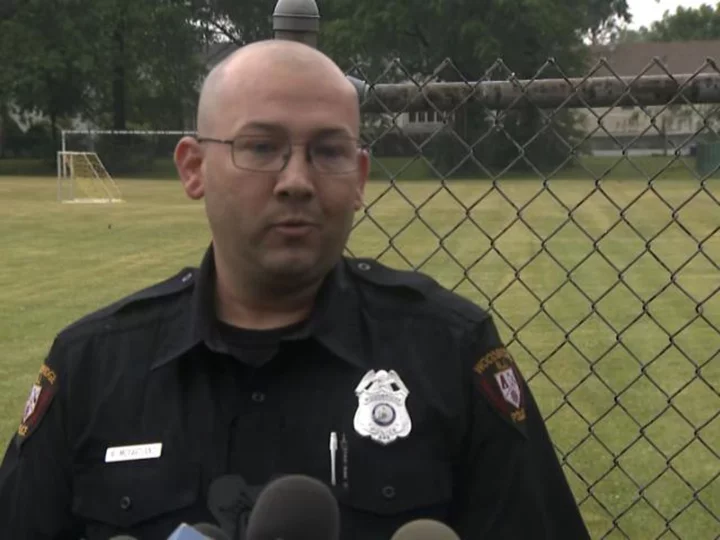 New Jersey police officer performs life-saving CPR on a man who was struck by lightning