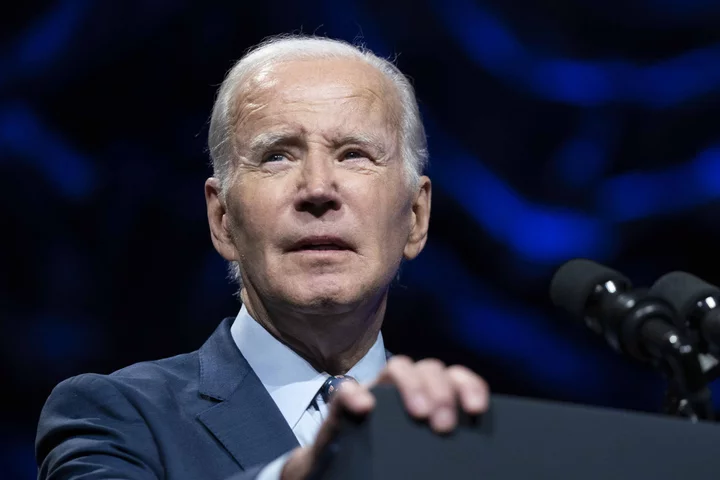 Biden to Counter Trump With Focus on Economy Not Indictments
