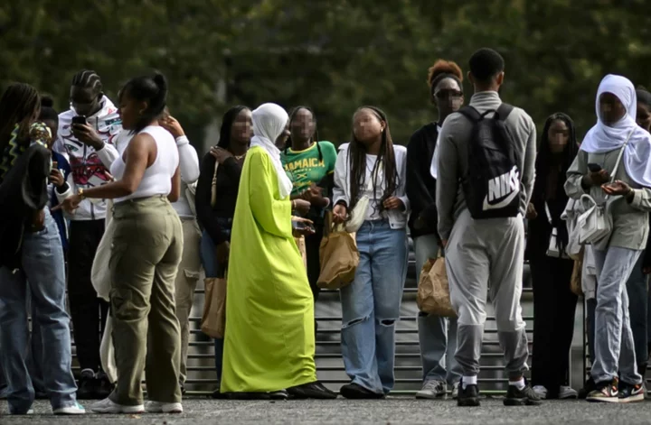 Father held in France for making death threats over abaya ban