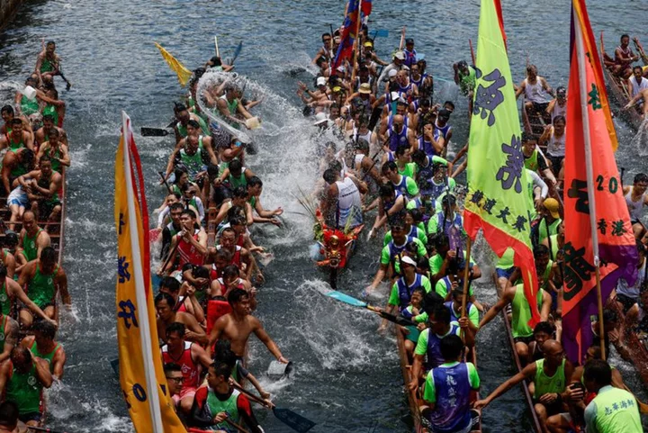 Hong Kong's international dragon boat races return after 4-year hiatus