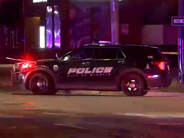1 person in custody after 7 shot in Wichita, Kansas, nightclub shooting, police say