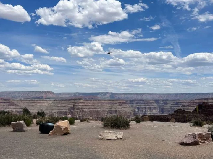 A 33-year-old man fell 4,000 feet to his death from the Grand Canyon Skywalk in Arizona, authorities say