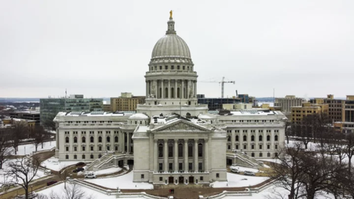 Man who took guns to Wisconsin Capitol while seeking governor says he wanted to talk, not harm