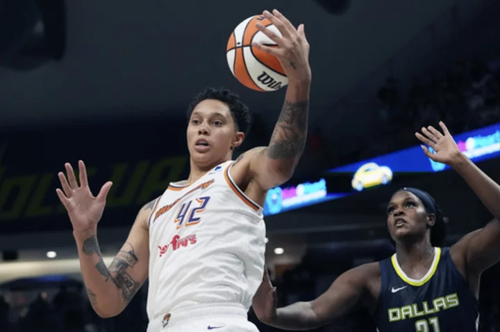 Phoenix Mercury make travel 'adjustments' following airport incident with Brittney Griner