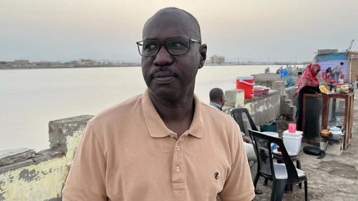 Sudan conflict: Living in Cairo, longing for Omdurman