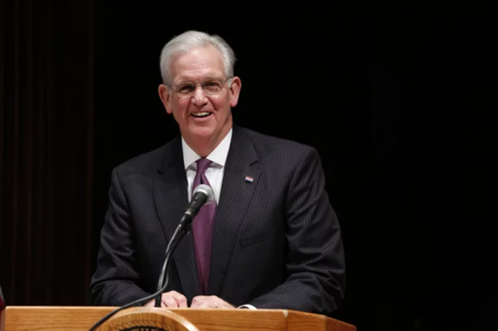 Ex-Missouri Gov. Jay Nixon joins push for third-party presidential bid as Democrats try to stop it