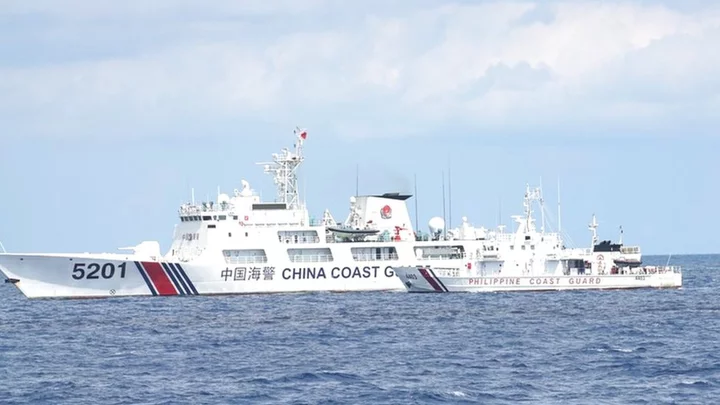 Fishing with fear as Philippines stands up to China