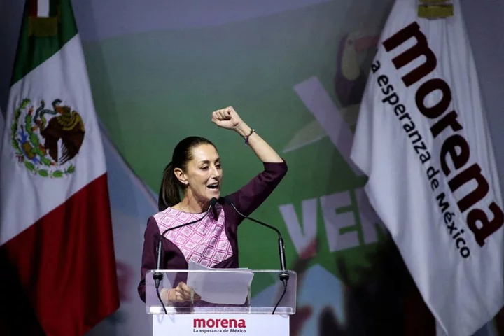 Mexico's Sheinbaum holds 18 point lead in presidency race -poll