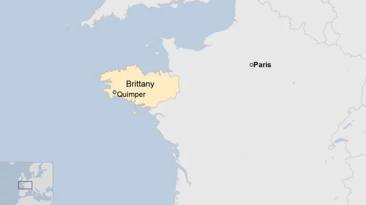 Brittany: Girl, 11, from British family shot dead in France