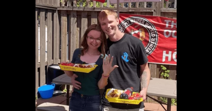 Florida man proposes to girlfriend with a hot dog at Wacked out Weiner on August 18