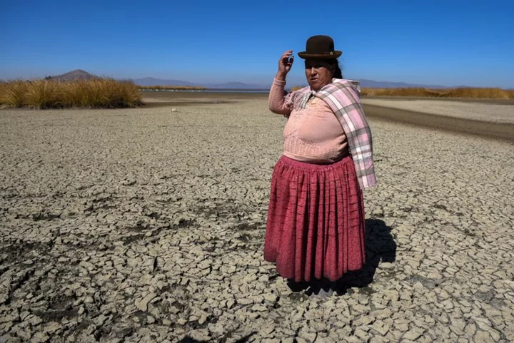 Lake Titicaca drying up as heat wave turns winter upside down