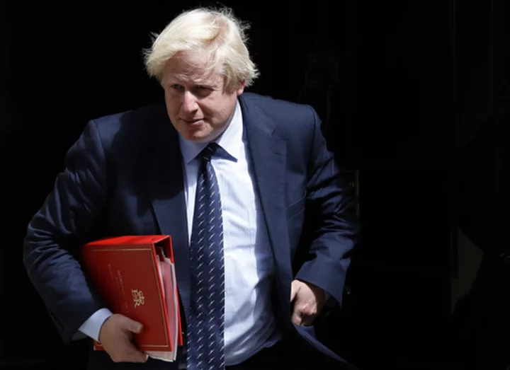 UK government refuses to hand over Boris Johnson's unredacted messages to coronavirus inquiry