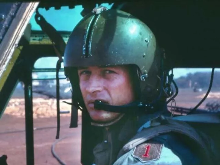 Helicopter pilot to receive Medal of Honor for daring rescue during Vietnam War