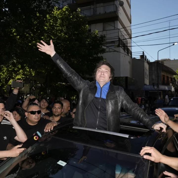 Populist Javier Milei is rallying for the Argentine presidency with chainsaws and Comic-Con costumes
