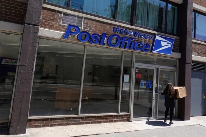 U.S. Postal chief vows more 'aggressive actions' after missing financial target