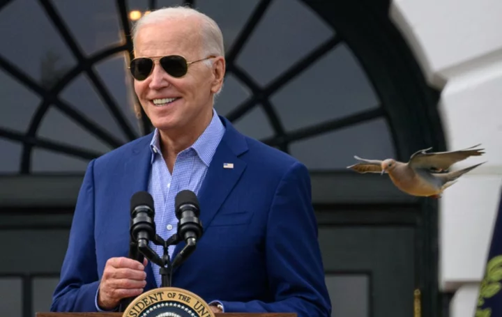 Biden visits shipyard to put wind in re-election sails