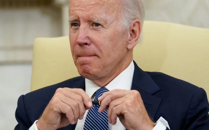 U.S. Supreme Court allows Biden's shift on immigration enforcement