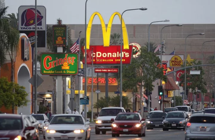 California fast-food workers to earn minimum of $20 an hour under new law