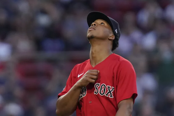 No-hit attempt for Red Sox RHP Brayan Bello ends with 8th-inning infield single