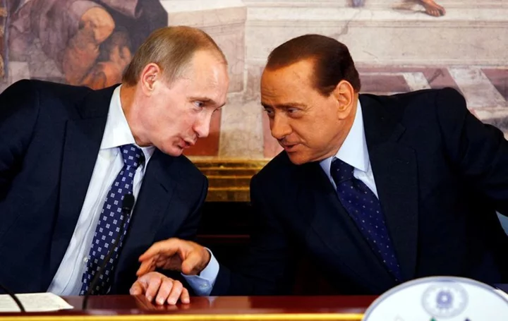 Russia's Putin pays tribute to Berlusconi as 'dear', wise friend