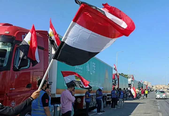 Egypt pushing to break impasse over Gaza aid, presidency says