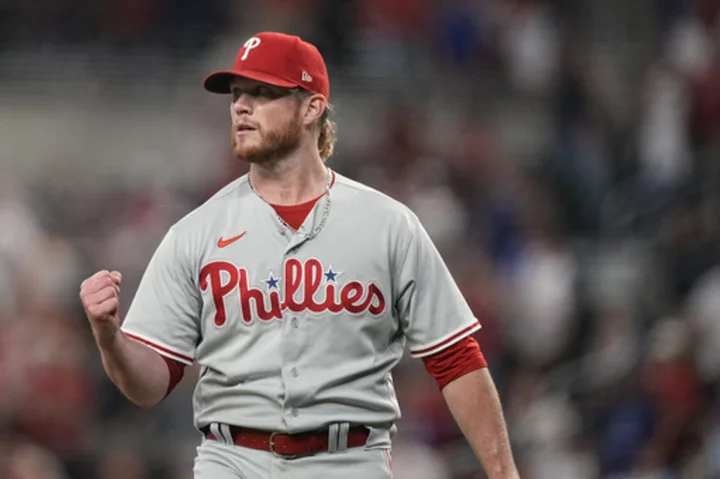 Kimbrel 8th pitcher in MLB history to earn 400 saves, Phillies beat Braves 6-4