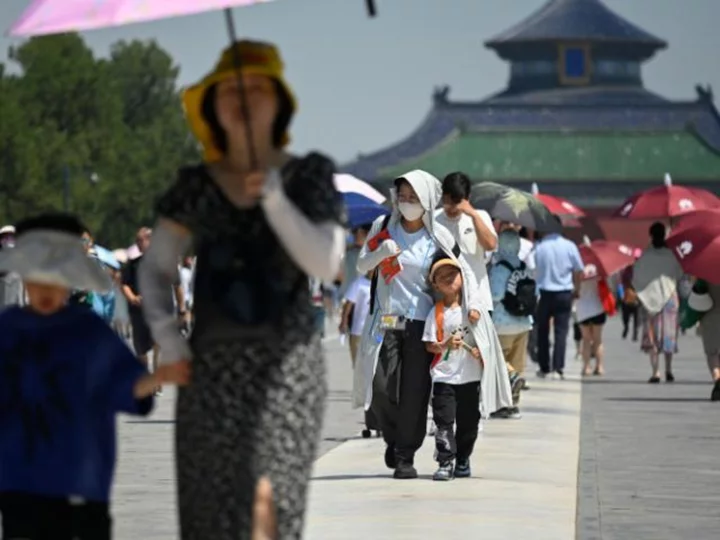 China beats its own record for hot days over six months