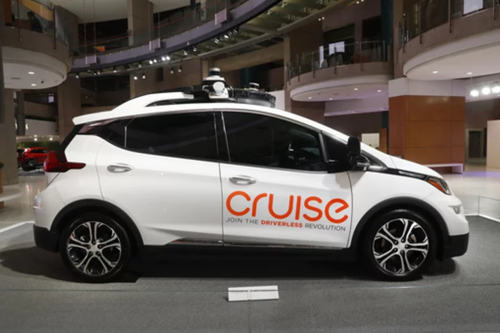 US regulators investigate GM's Cruise division over incidents involving pedestrians in roadways