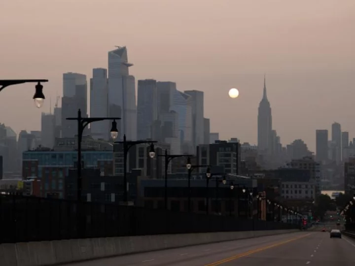 Canada's wildfires set to shroud New York City, Northeast in smoky haze