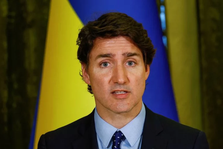 Canada PM Trudeau takes wait-and-see approach on aborted Russian mutiny