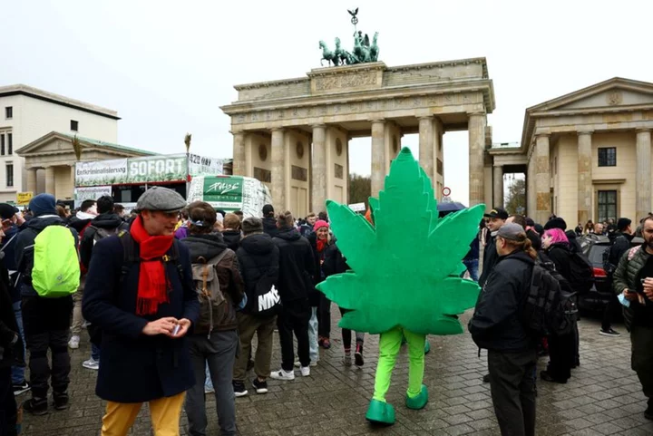 German cabinet OKs landmark bill over legal cannabis use