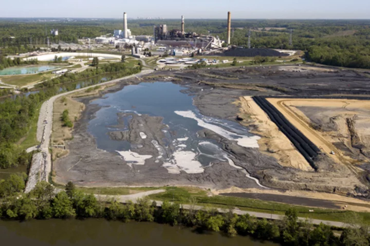 EPA rule would force clean-up of toxic coal ash dumped in landfills, ponds near power plants