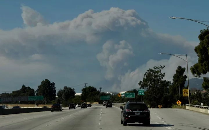 After freeway closure, Los Angeles traffic snarled but not as bad as feared